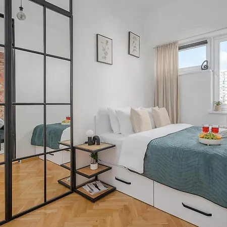 Lumina I Cozy 2-room Near The Center I 4 Guests Apartment Warsaw