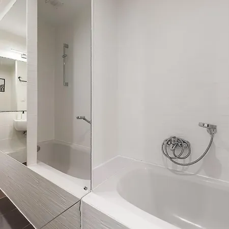 Apartment Lumina I Cozy 2-room Near The Center I 4 Guests *
